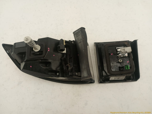 Land Rover Discovery Sport Passenger Right Tail Lamp Set
