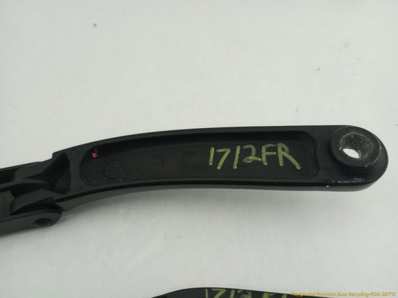 Audi S5 Pair Of Windshield Wiper Arms