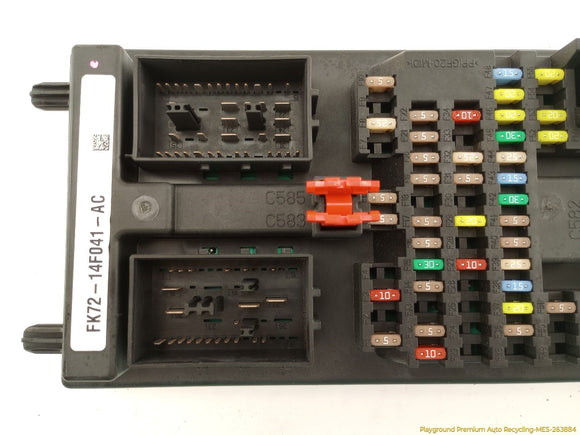 Land Rover Discovery Sport Passenger Right Cabin Fuse Box