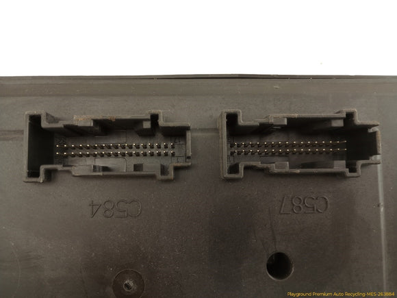 Land Rover Discovery Sport Passenger Right Cabin Fuse Box