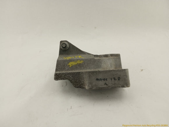 Land Rover Discovery Sport Passenger Right Front Engine Mount Support Bracket