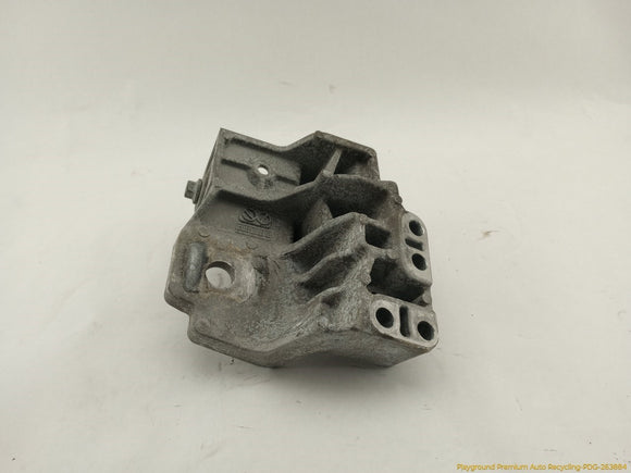 Land Rover Discovery Sport Passenger Right Front Engine Mount Support Bracket
