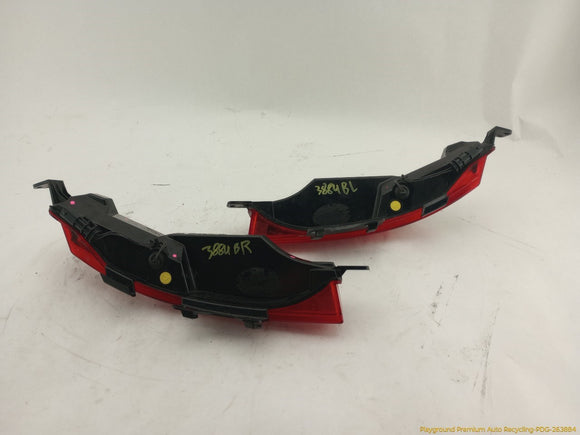 Land Rover Discovery Sport Pair Of Rear Bumper Reflectors