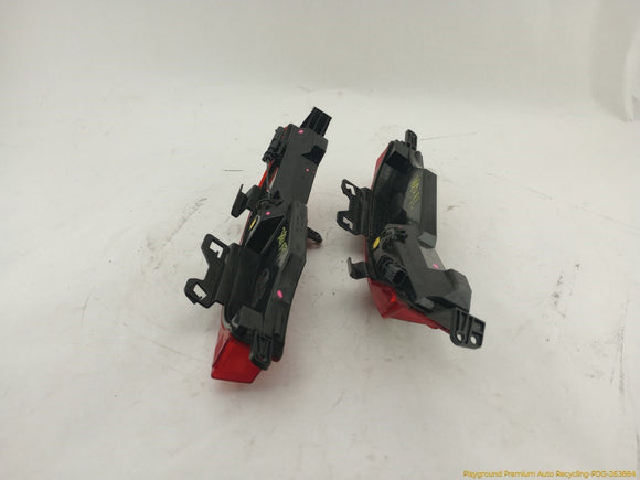 Land Rover Discovery Sport Pair Of Rear Bumper Reflectors