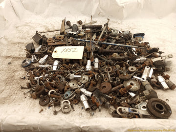 Chevrolet Corvette C3 Dismantling Hardware Fasteners Bolts & Nuts - 0