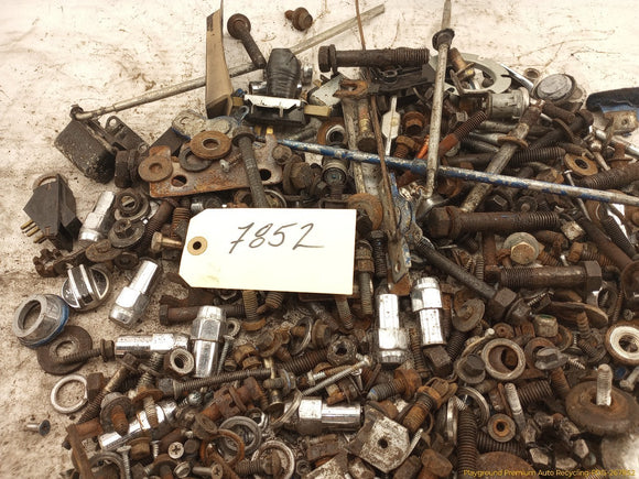 Chevrolet Corvette C3 Dismantling Hardware Fasteners Bolts & Nuts