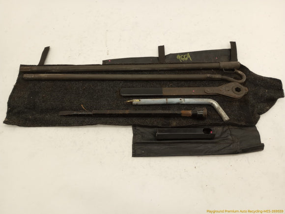 Hummer H2 Emergency Tire Jack Tool Set