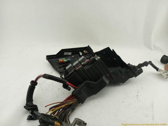 Land Rover Discovery Sport Engine Fuse Box