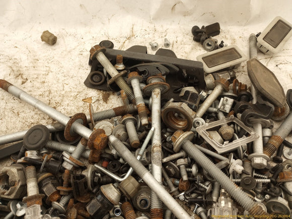 Land Rover Discovery Sport Dismantling Hardware Fasteners Bolts & Nuts