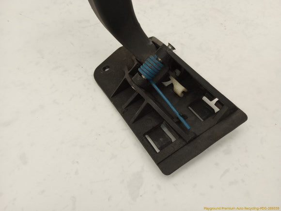 Hummer H2 Driver Left Rear Interior Door Handle