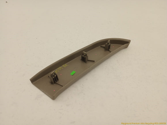 Hummer H2 Passenger Right Rear Door Upper Window Trim