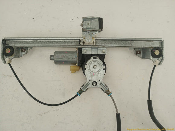 Hummer H2 Driver Left Front Door Window Regulator