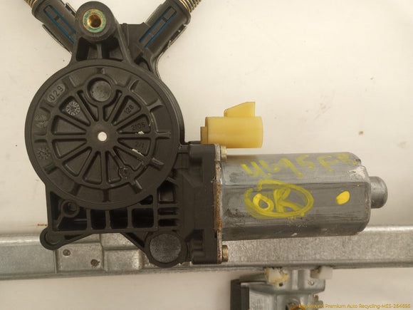 Hummer H2 Passenger Right Front Door Window Regulator