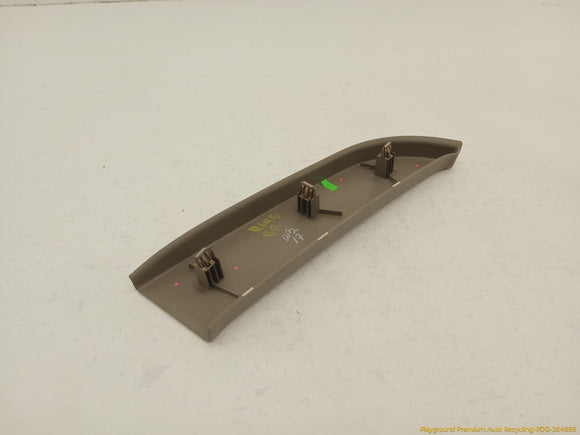 Hummer H2 Passenger Right Rear Door Upper Window Trim
