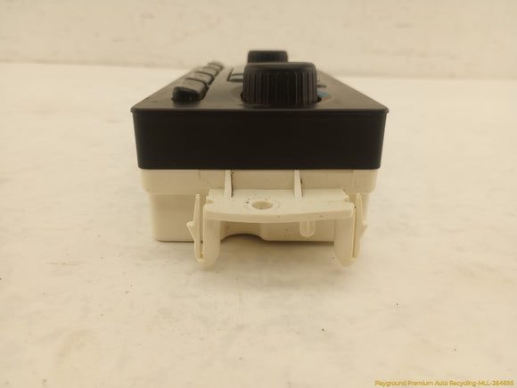 Hummer H2 Climate Control Panel