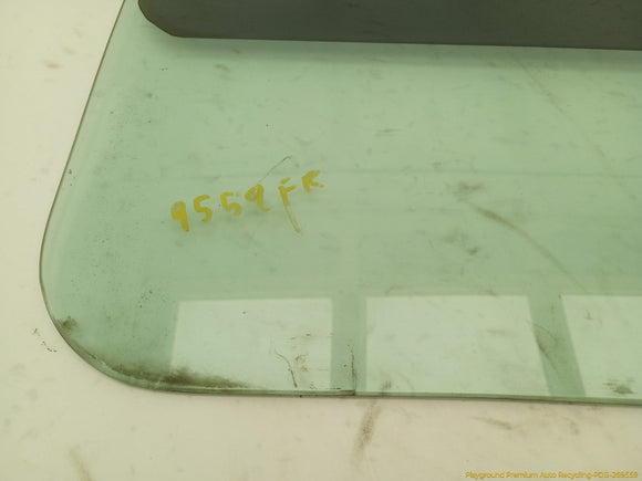 Hummer H2 Passenger Right Front Door Window Glass