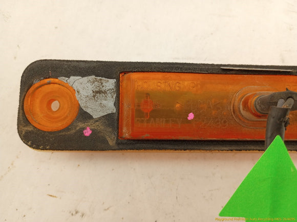 Hummer H2 Driver Left Front Side Marker Lamp