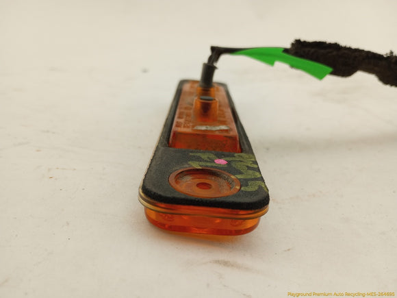 Hummer H2 Driver Left Front Side Marker Lamp