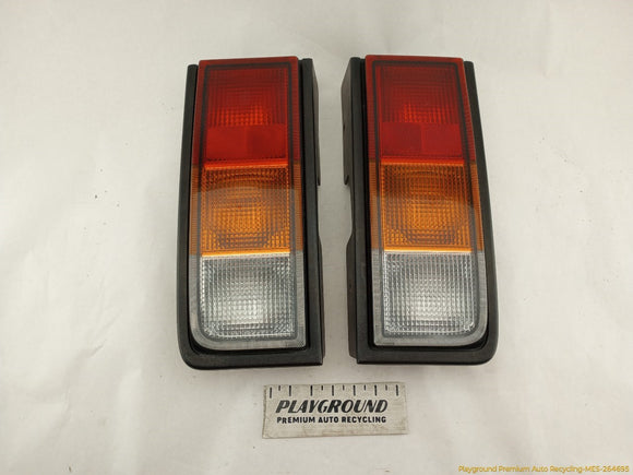 Hummer H2 Pair Of Tail Lamps