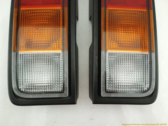 Hummer H2 Pair Of Tail Lamps