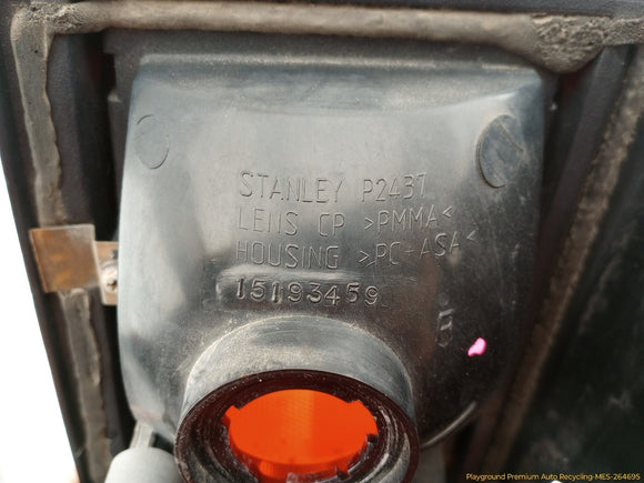 Hummer H2 Pair Of Tail Lamps