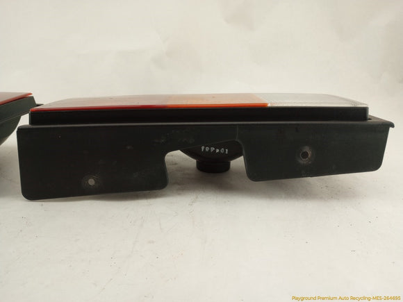Hummer H2 Pair Of Tail Lamps