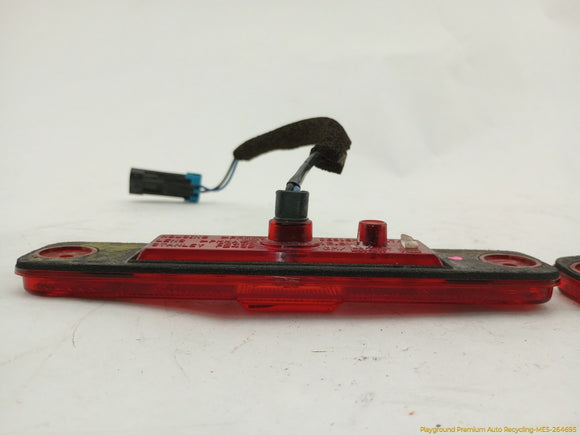 Hummer H2 Pair Of Rear Side Marker Lamps