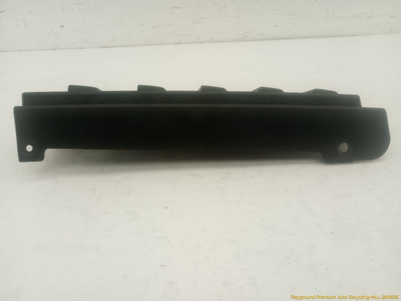 Hummer H2 Pair Of Upper Tail Light Vent Grille Trim