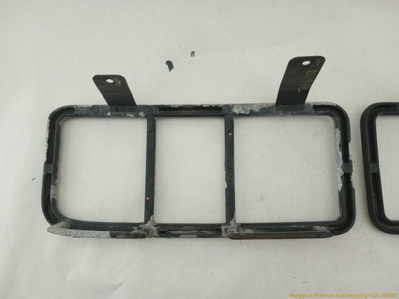 Hummer H2 Pair Of Tail Light Guard Grilles