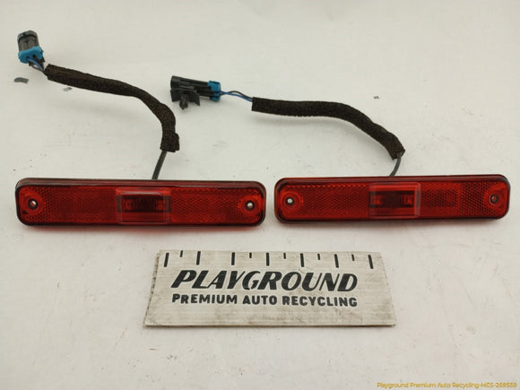 Hummer H2 Pair Of Rear Side Marker Lamps