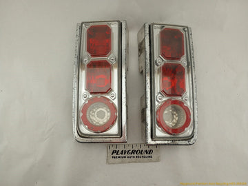 Hummer H2 Pair Of Tail Lamps