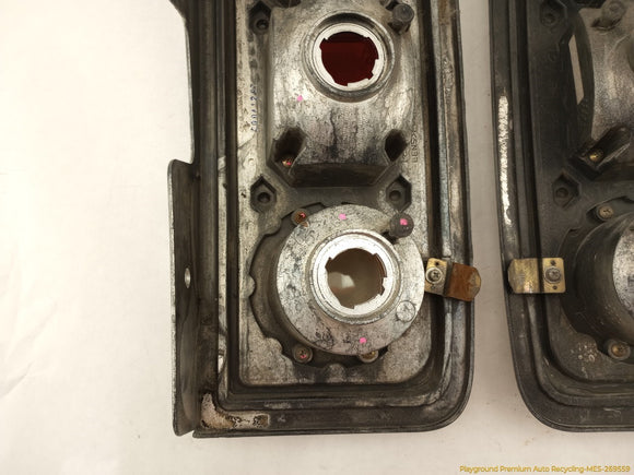 Hummer H2 Pair Of Tail Lamps