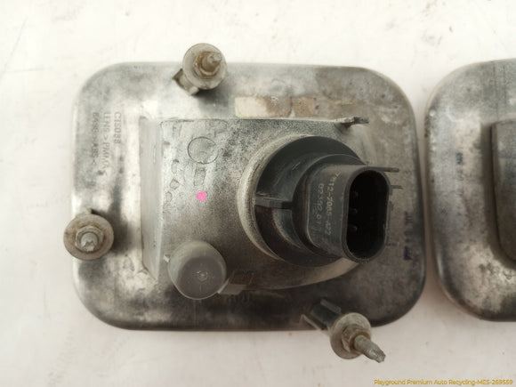 Hummer H2 Pair Of Front Park Turn Signal Lamps