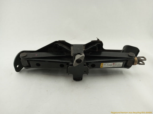 Hummer H2 Vehicle Jack