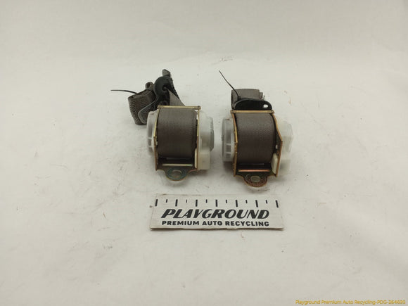 Hummer H2 Pair Of Rear Seat Belt Retractors