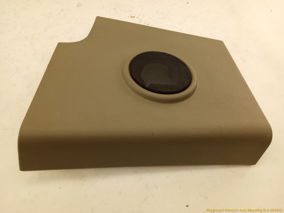 Hummer H2 Passenger Right B Pillar & D Pillar Trim Set