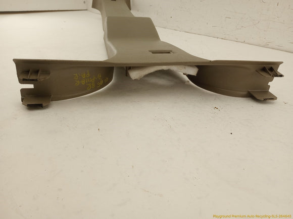 Hummer H2 Passenger Right B Pillar & D Pillar Trim Set