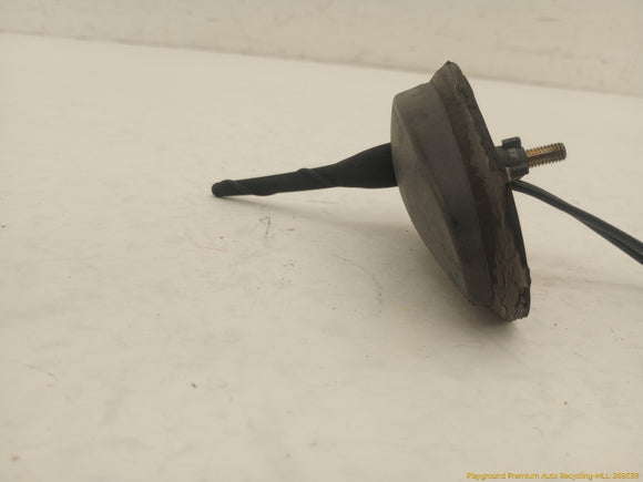 Hummer H2 Front Left Radio Antenna