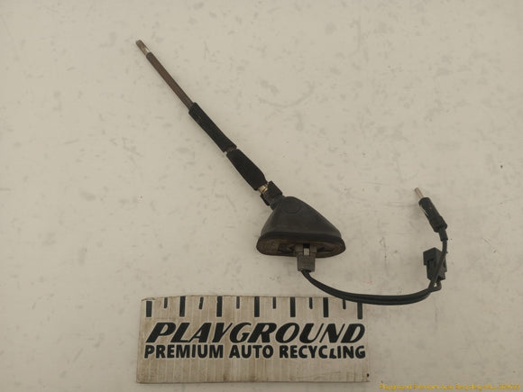 Hummer H2 **AS IS** Front Right Radio Antenna