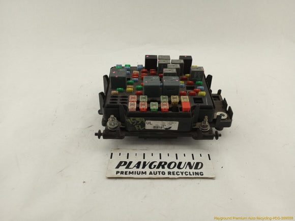 Hummer H2 Engine Fuse Box