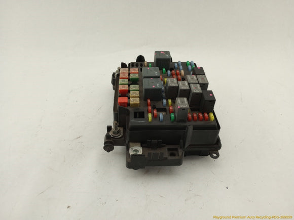 Hummer H2 Engine Fuse Box