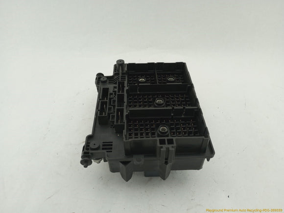 Hummer H2 Engine Fuse Box