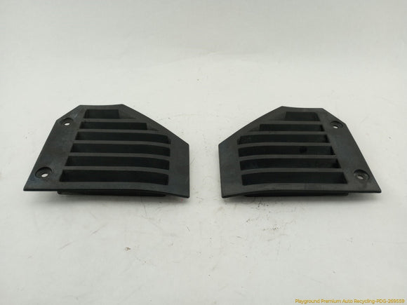 Hummer H2 Pair Of Front Fender Vent Grilles