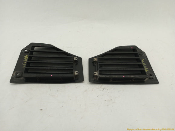 Hummer H2 Pair Of Front Fender Vent Grilles