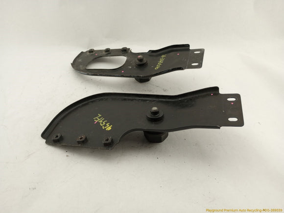 Hummer H2 Pair Of Under Hood Fender Support Brackets