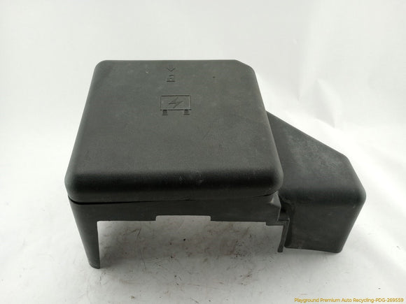 Hummer H2 Engine Fuse Box Cover
