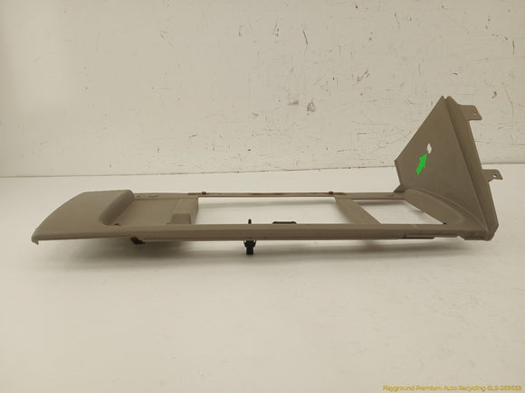 Hummer H2 Passenger Right Dash Glove Box Frame Trim
