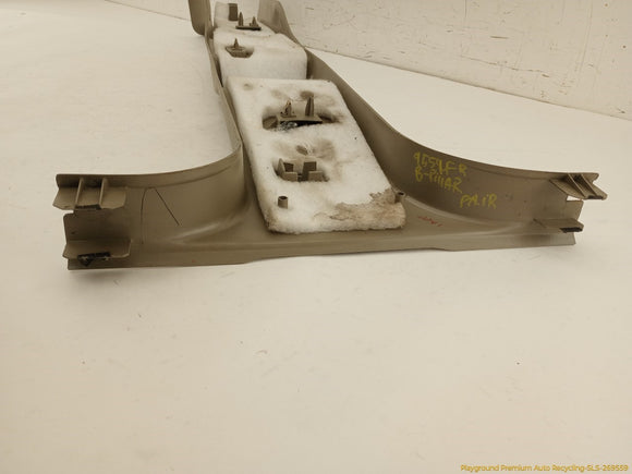 Hummer H2 Passenger Right B Pillar & D Pillar Trim Set