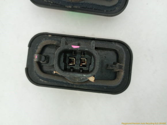 Hummer H2 Set Of Front Center Roof Clearance Lamps