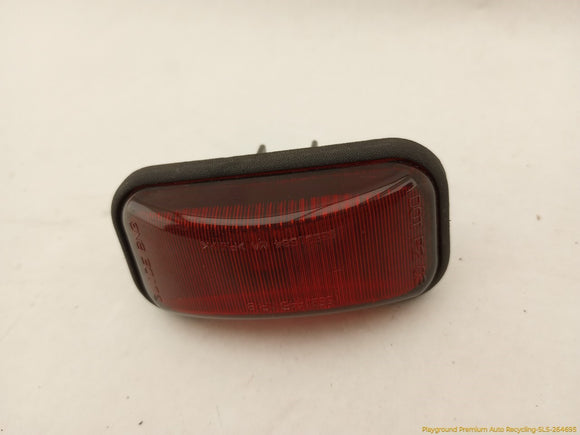 Hummer H2 Set Of Rear Center Roof Clearance Lamps